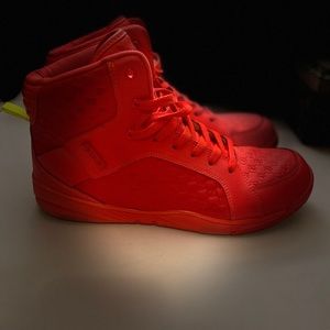 Zumba hot pink high top dance hip hop sneakers